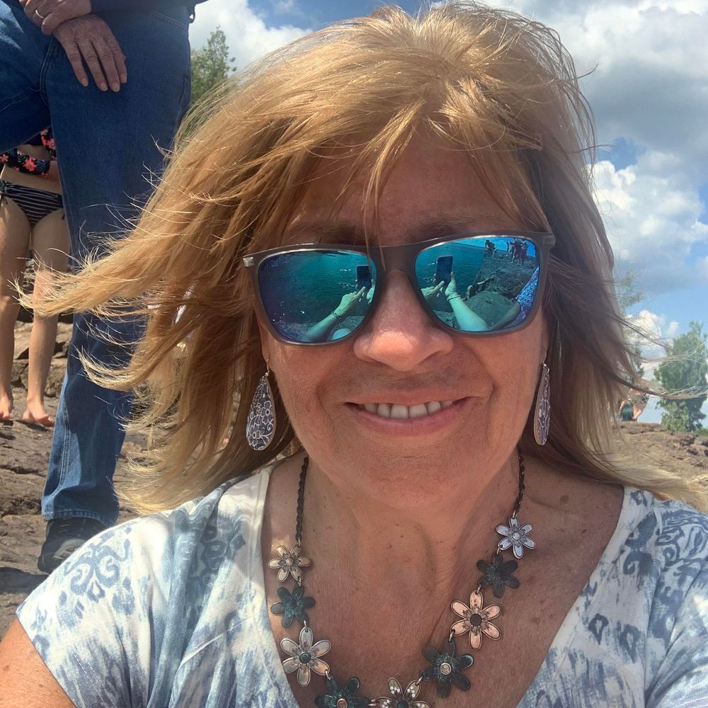 Meet your Posher, Sheri